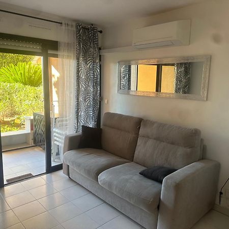 Appartement rdc en résidence avec piscine Cannes Exterior foto